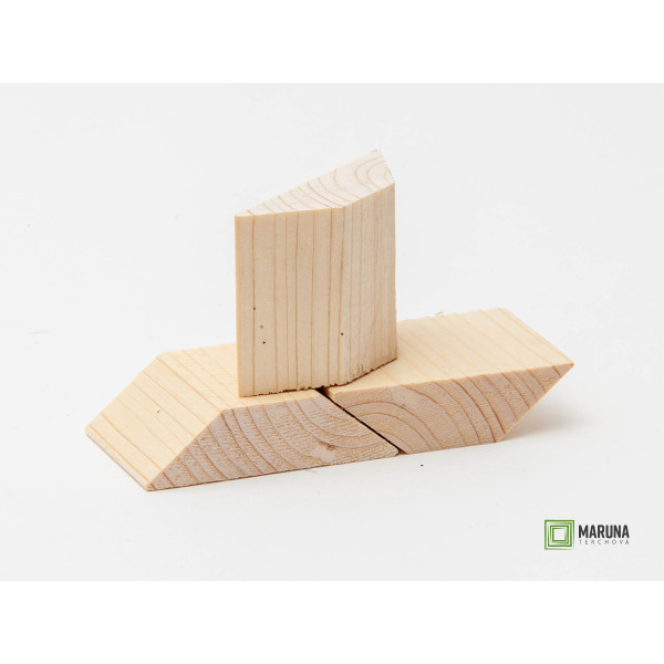 Zrubová lišta (šparung) 1,9x7cm Zrubová lišta (šparung) 1,9x7cm